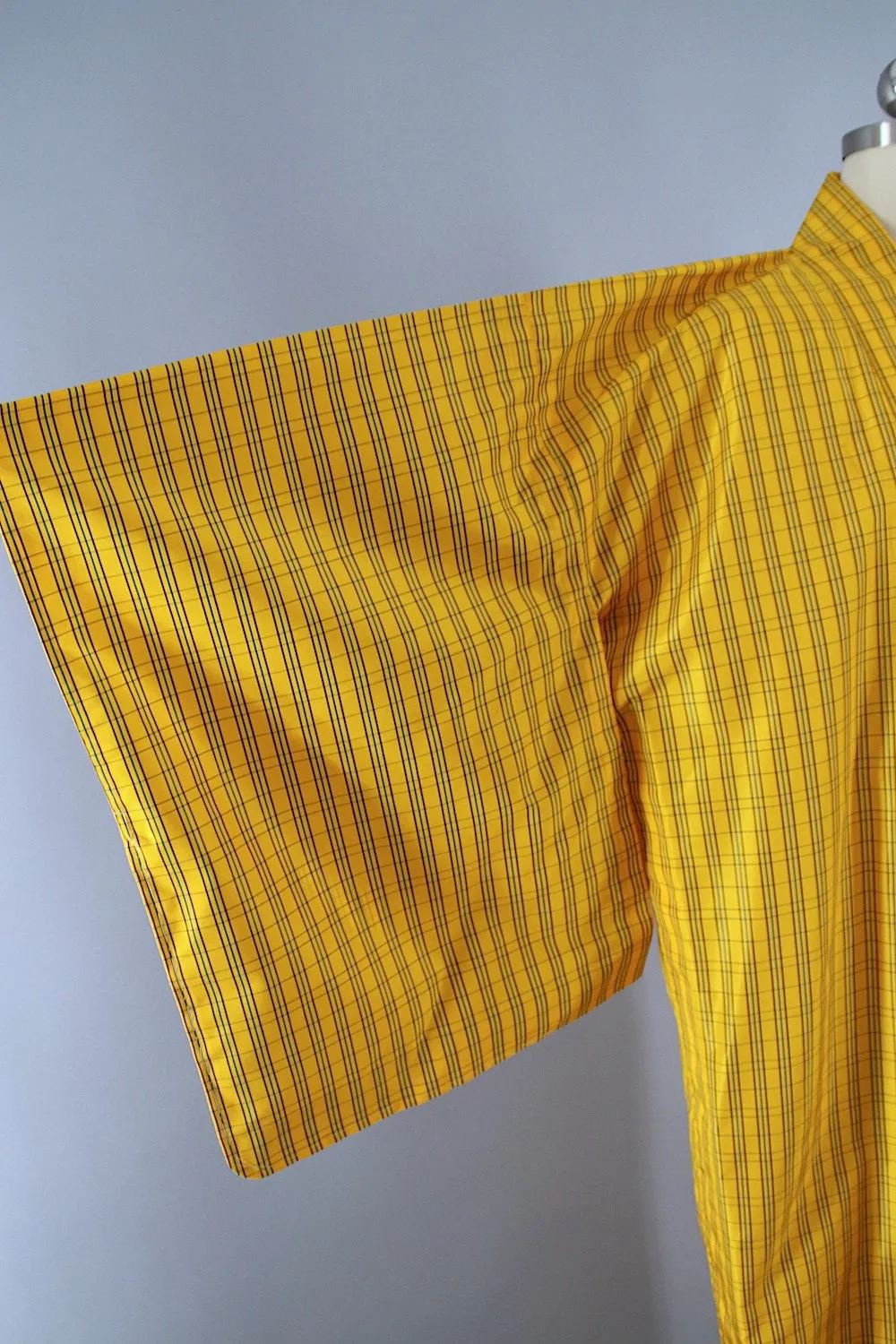 1980s Vintage Kimono Robe / Yellow Plaid