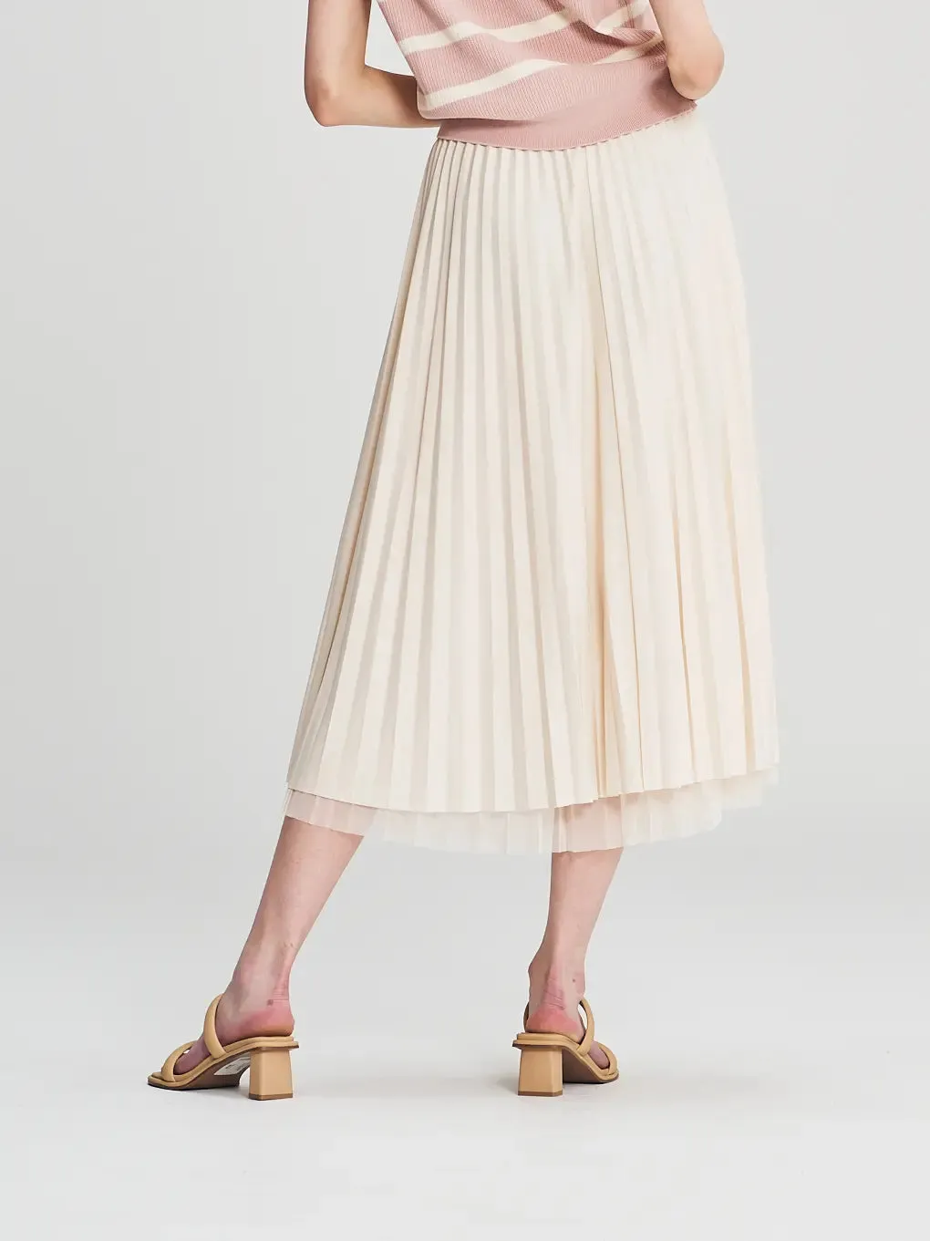 205519 Reversible Pleated Skirt