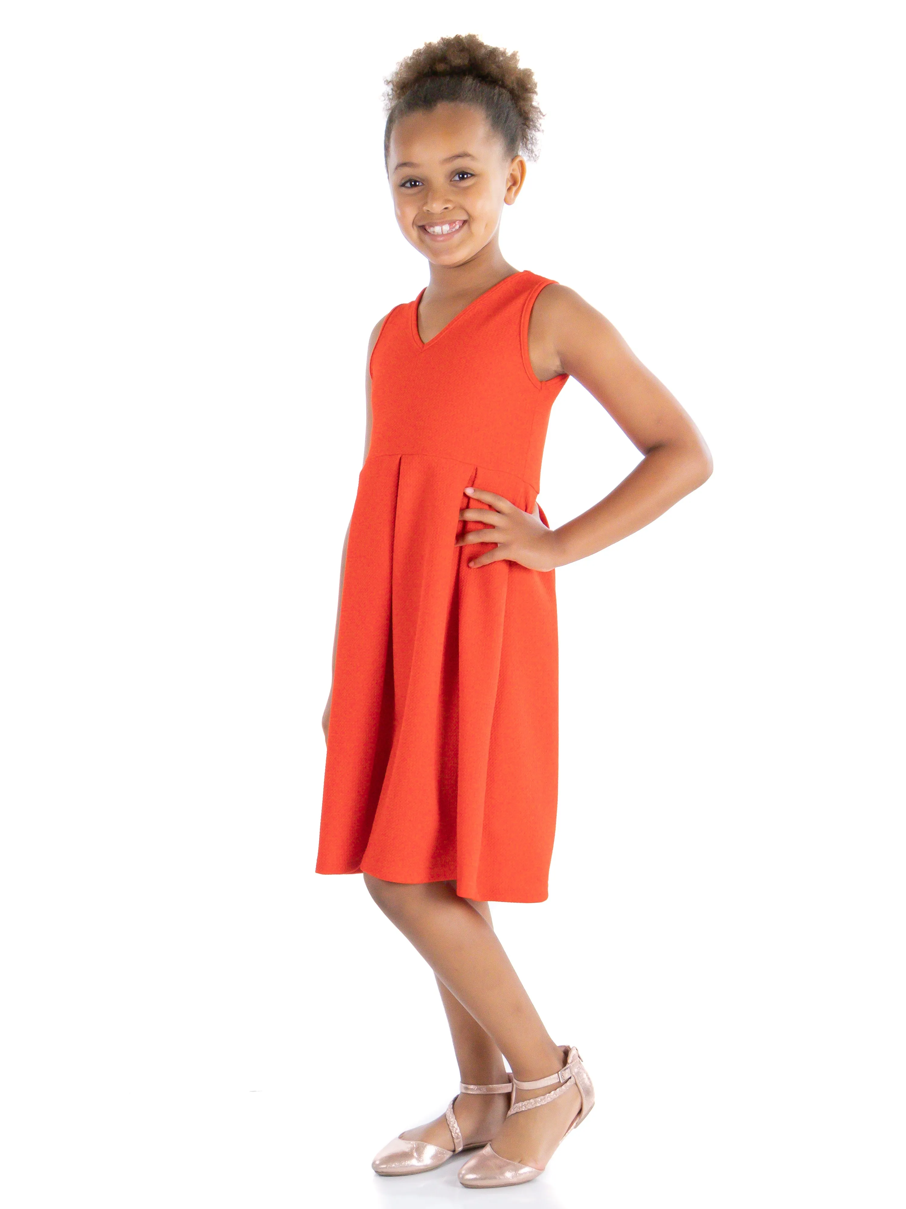 24seven Comfort Apparel Girls Sleeveless Pleated Party Dress