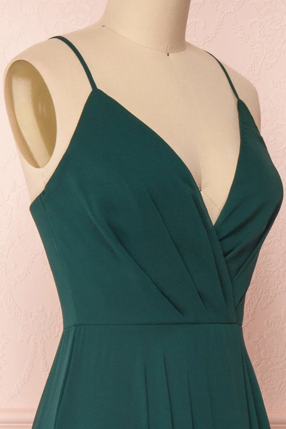 Aelis Green | Pleated Plunging V-Neckline Gown