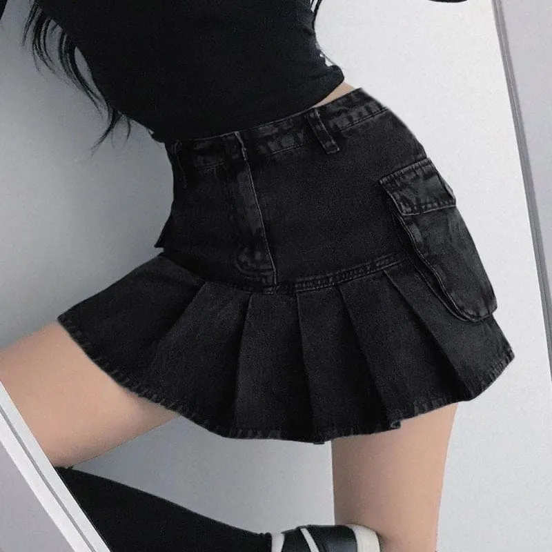 Cargo Side Pocket Belt Loop Pleated Denim Mini Skirt