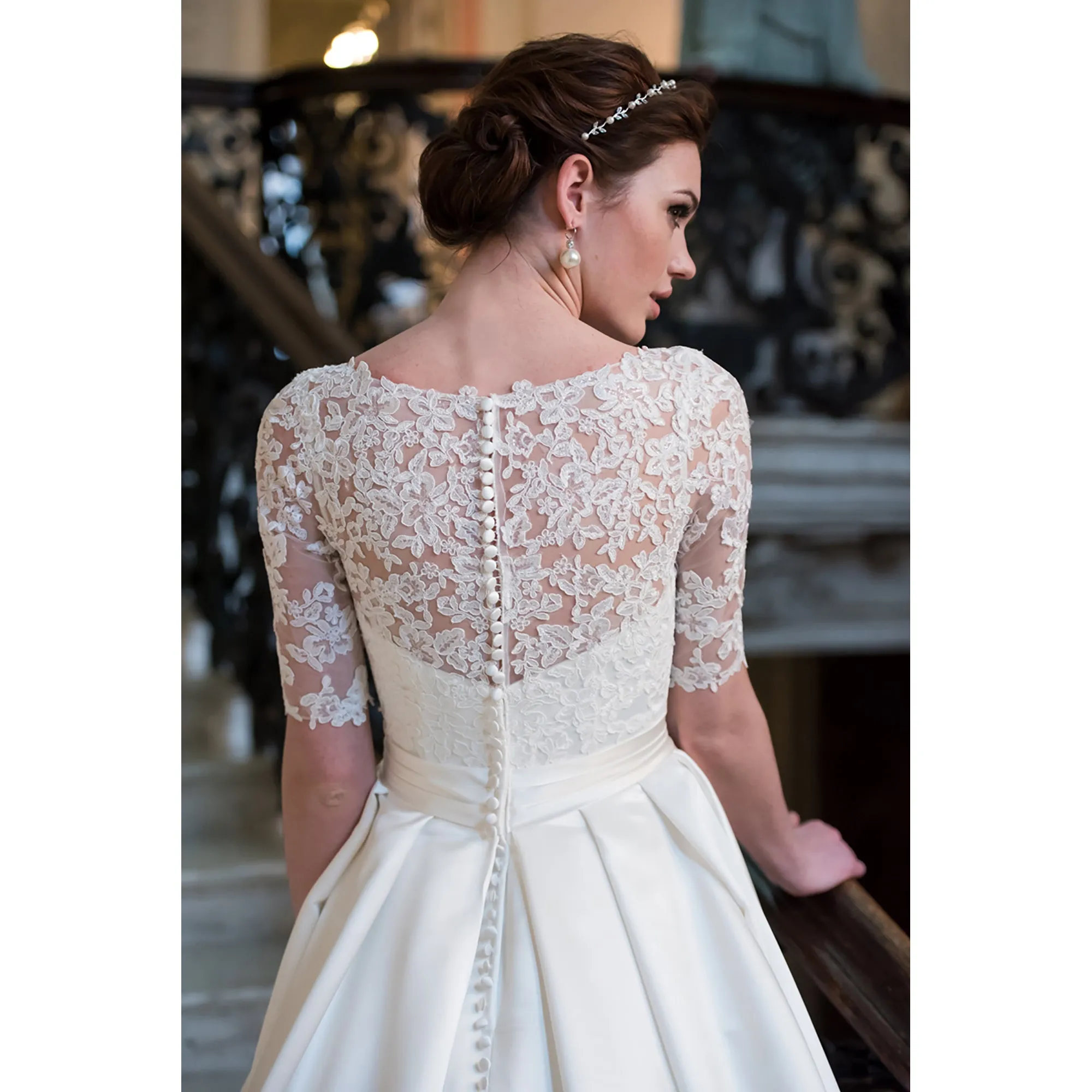 Ellis Bridal 16002