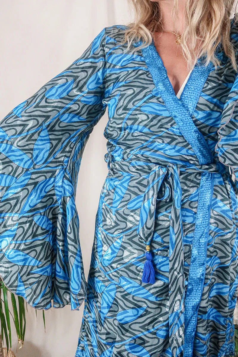 Gemini Kimono - Blue Lagoon Waves - Vintage Indian Sari - Size M/L