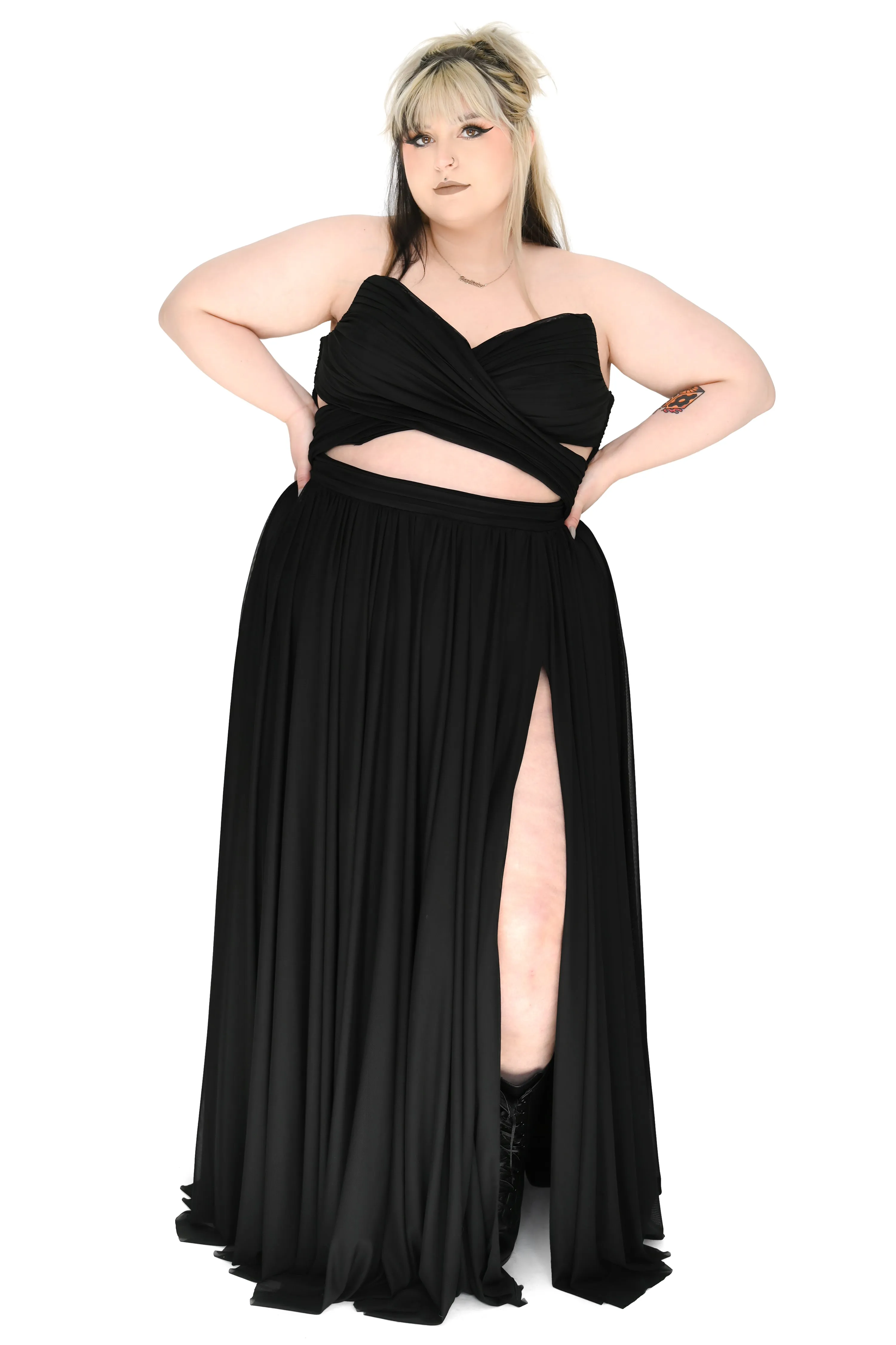 Hestia Gown - No Restock! 4XL left!