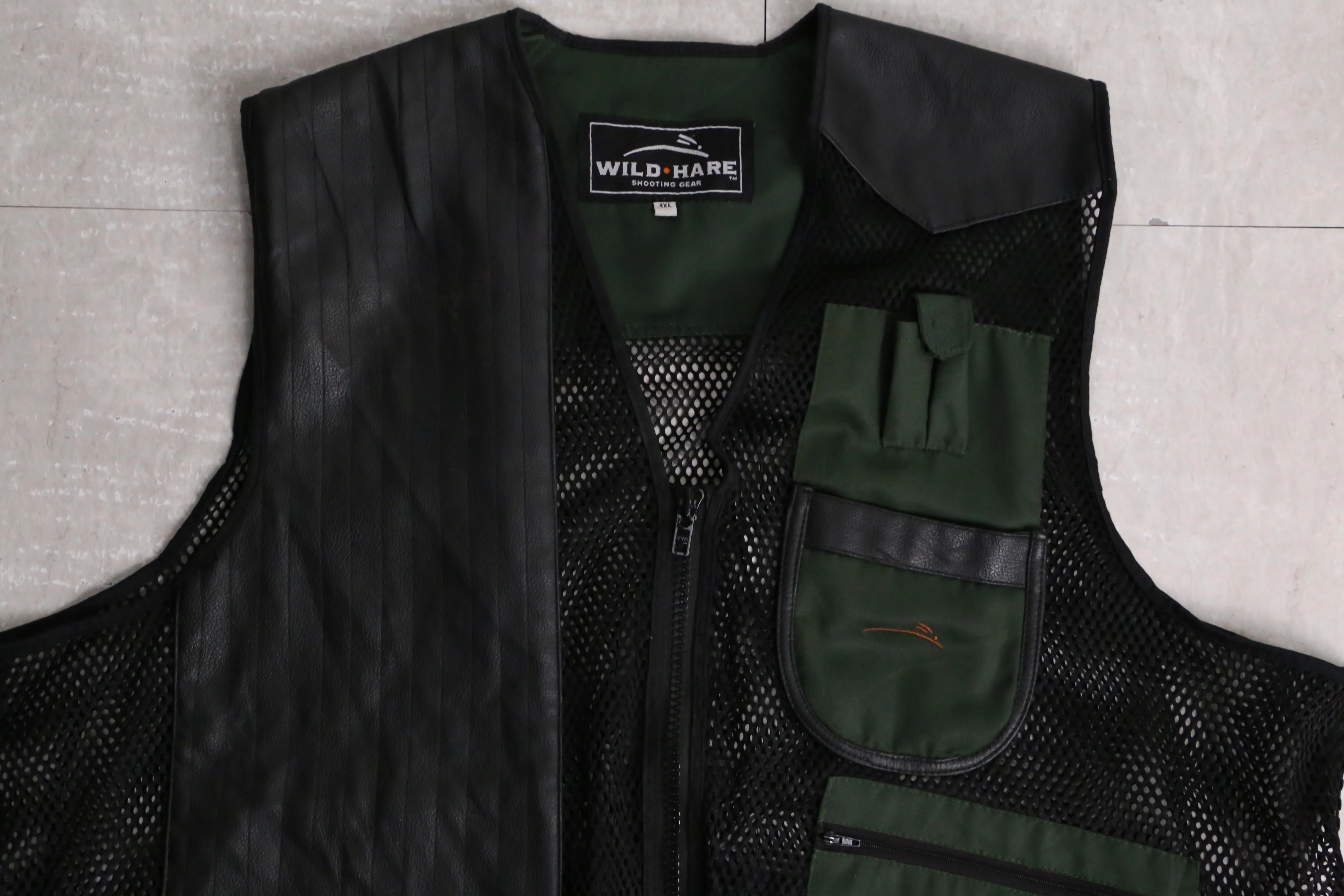 mesh × leather switch design big vest