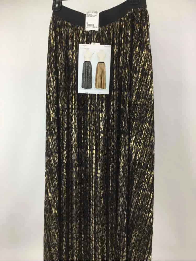 Molly Bracken Women Size M Gold/black NWT metallic thread pleated Maxi Skirt