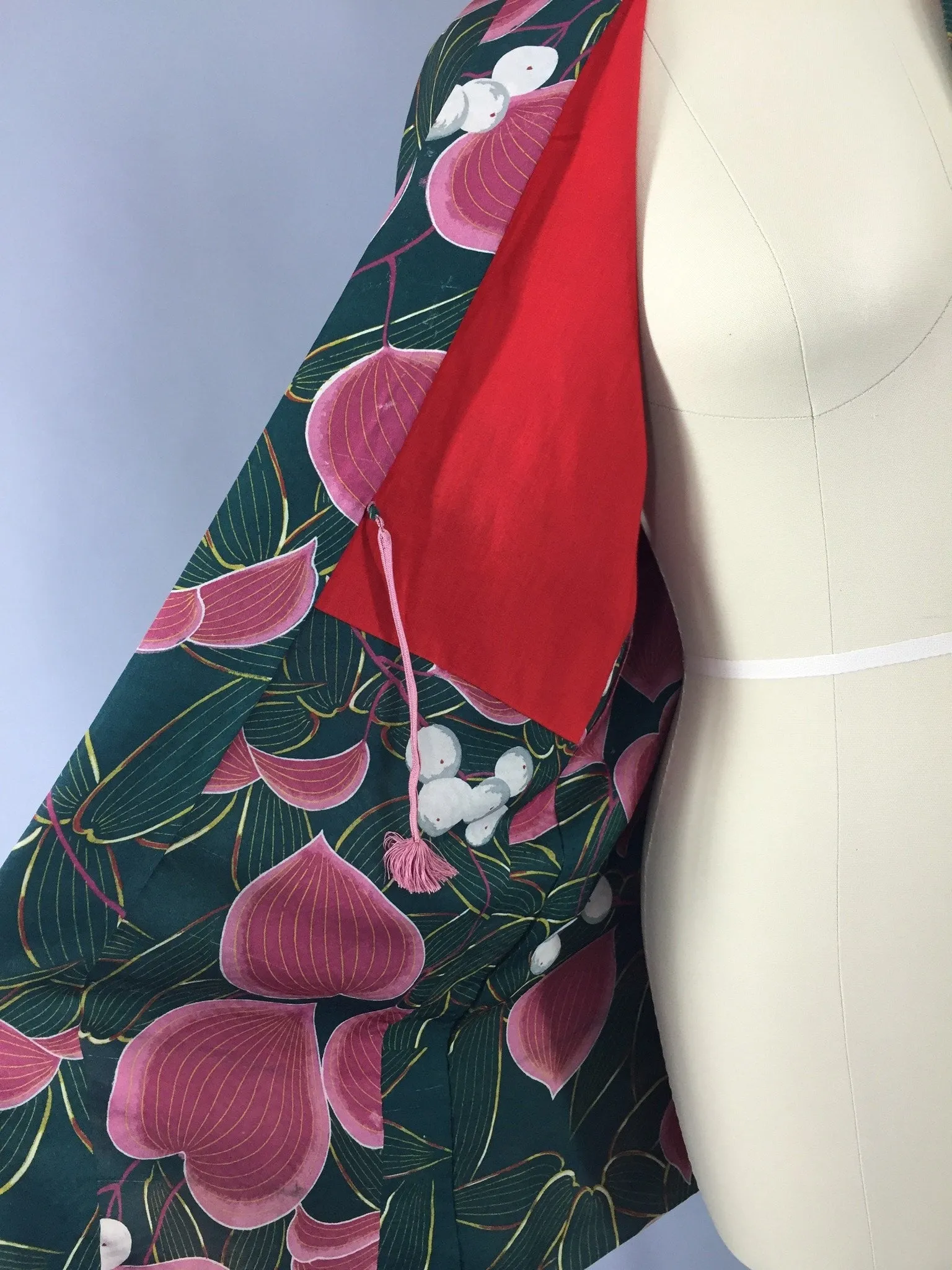 Vintage 1930s Silk Haori Kimono Cardigan / Art Deco Green & Pink Floral Print