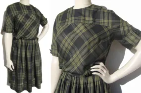 Vintage 60s Nelly Don Dress Green Black Plaid Dark Academia S / M