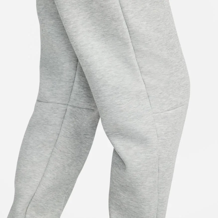 W Nike Sportswear Tech Fleece FB8330-063