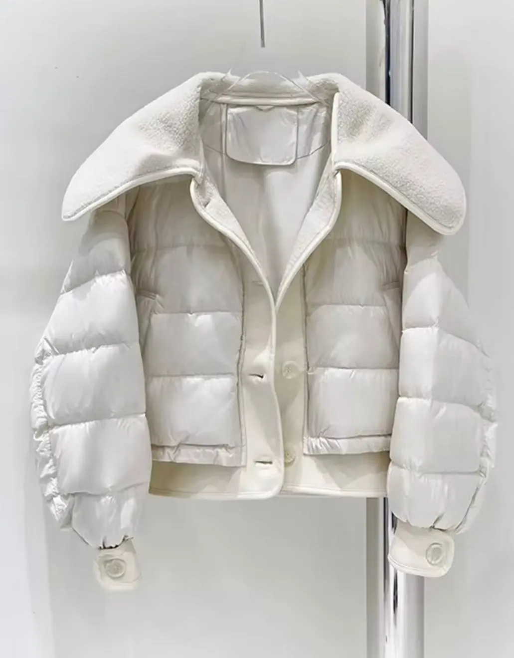 Women's Winter Duck Down Jacket with Luxurious Sheepskin Collar